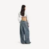 Baggy-jeans for kvinner med lav skritt i skitten vintageblå