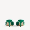Balenciaga for kvinner | Manolo Blahnik-mules i gressgrønn