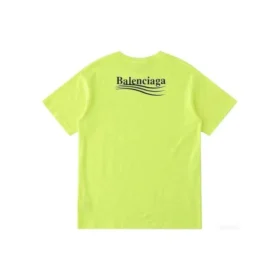 Balenciaga for menn, liten logo, rund hals, korte ermer, gul 620967TJVF77110 Balenciaga for menn, liten logo, rund hals, korte ermer, gul 620967TJVF77110