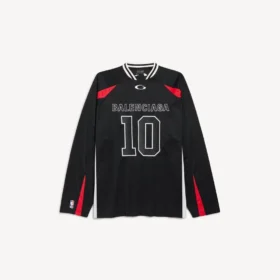 Balenciaga for menn | NBA-samarbeid: Oversized langermet T-skjorte i svart/flerfarget Balenciaga for menn | NBA-samarbeid: Oversized langermet T-skjorte i svart/flerfarget