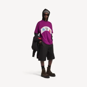 Balenciaga for menn | Oversized T-skjorte i fiolett fra NBA-samarbeidet Balenciaga for menn | Oversized T-skjorte i fiolett fra NBA-samarbeidet
