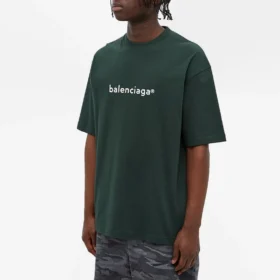 Balenciaga-genser for menn med alfabetmønster, rund hals og korte ermer, grønn 612966TIV543011