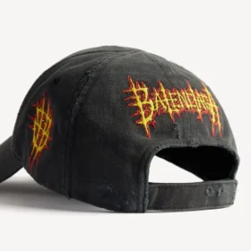 Balenciaga Sacra Cœur-cap for kvinner i svart