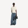 Balenciaga-T-skjorte for kvinner med medium passform og «Balenciaga Back»-motiv i kremfarge