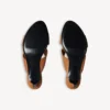 By-sandal for kvinner i kamelfarge