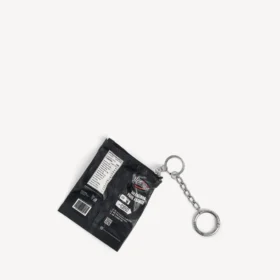 Charm/nøkkelring «chips» i svart