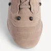 City-sneaker for kvinner i sesam