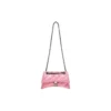 Crush liten kjedeveske, vattert «Pink» 716351210J05812