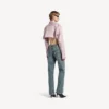 Damejeans med normal passform i skitten vintageblå