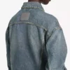 Denim-jakke for damer i skitten vintageblå