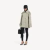 Dobbeltradet trenchcoat for damer i lys beige