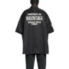 Egenskaper ved kortærmet skjorte i oversized-modell «Black» 704387TKP241000