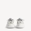 Hamptons medium slitt sneaker for kvinner i hvitt