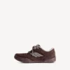 Hamptons-sneakers i semsket skinn for menn i mørkebrunt/grått