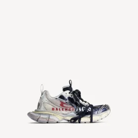 Herresneaker i størrelse 3XL med delt logo i eggeskall/rød/marineblå