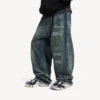 Herresneaker i størrelse 3XL med delt logo i eggeskall/rød/marineblå
