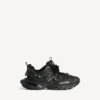 Men’s Track sneaker med piercinger i svart
