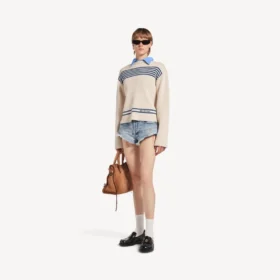 Mini-shorts for kvinner i bleket lysblått
