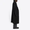 Oversized frakk med rå kanter og buffalo-mønster «Black White» 704487TMU181070