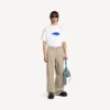 Oversized T-skjorte for menn i hvitt med «Wet Brush»-trykk
