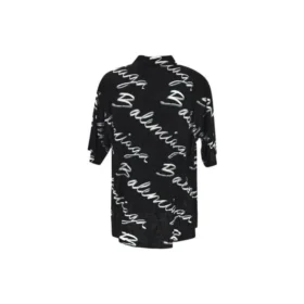 Scribble Logo kortærmet minimalistisk skjorte «Black White» 681813TML131070