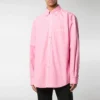 Skjorte i bomullspoplin med logo på ryggen «Pink» 556878TEM095630