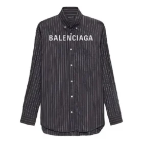 Skjorte med logo på brystet, nålestripet logo og knapper «Black» 583989TGM041070
