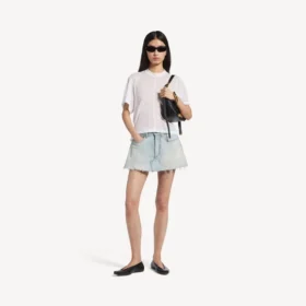 Skort for kvinner i lyseblått