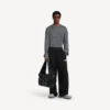 Superbusy stor slingbag i svart