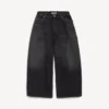 Svarte jeans med buet passform for menn