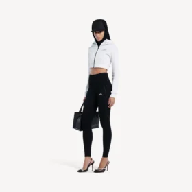 Techwear-cocoon-hettegenser for kvinner i hvitt