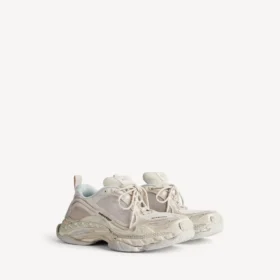 Triple S.2-Sneakers for kvinner i eggshell