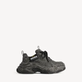 Triple S-Sneakers i svart for menn