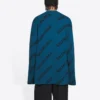 Ullstrikket genser med rund hals og logo over hele «Petrol Blue» 657400T15672470