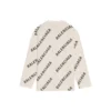 Ullstrikket genser med rund hals og logo over hele «White» 657401T32009054