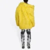 Unisex FW21 jakke i imitert pels, gul 663000TKQ077200