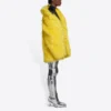 Unisex FW21 jakke i imitert pels, gul 663000TKQ077200
